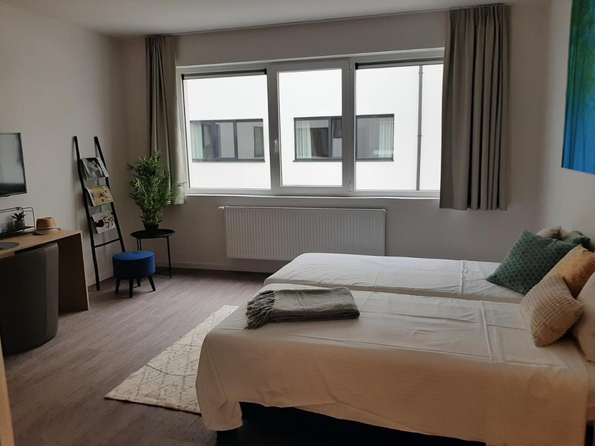 Zorghotel Prinsenhof ロンセ エクステリア 写真